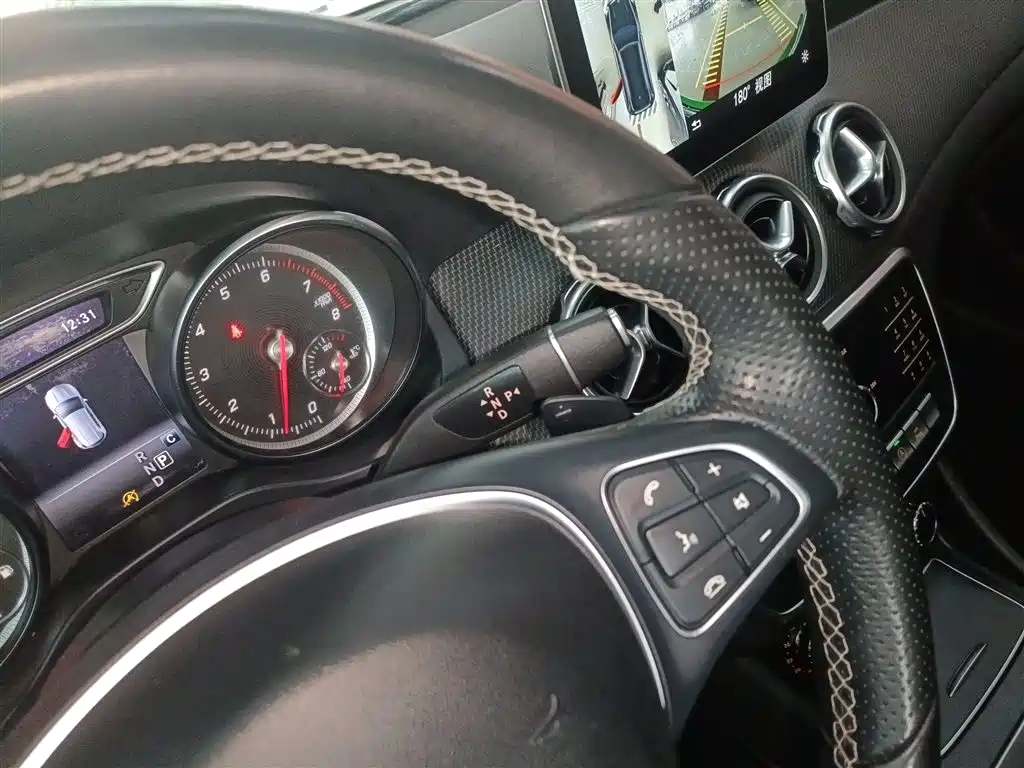Mercedes-Benz GLA 2018 — фото 10