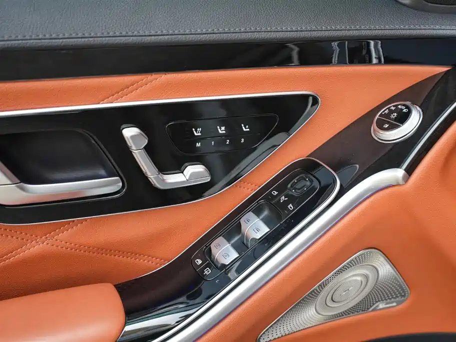 Mercedes-Benz Maybach S-Class 2022 — фото 14