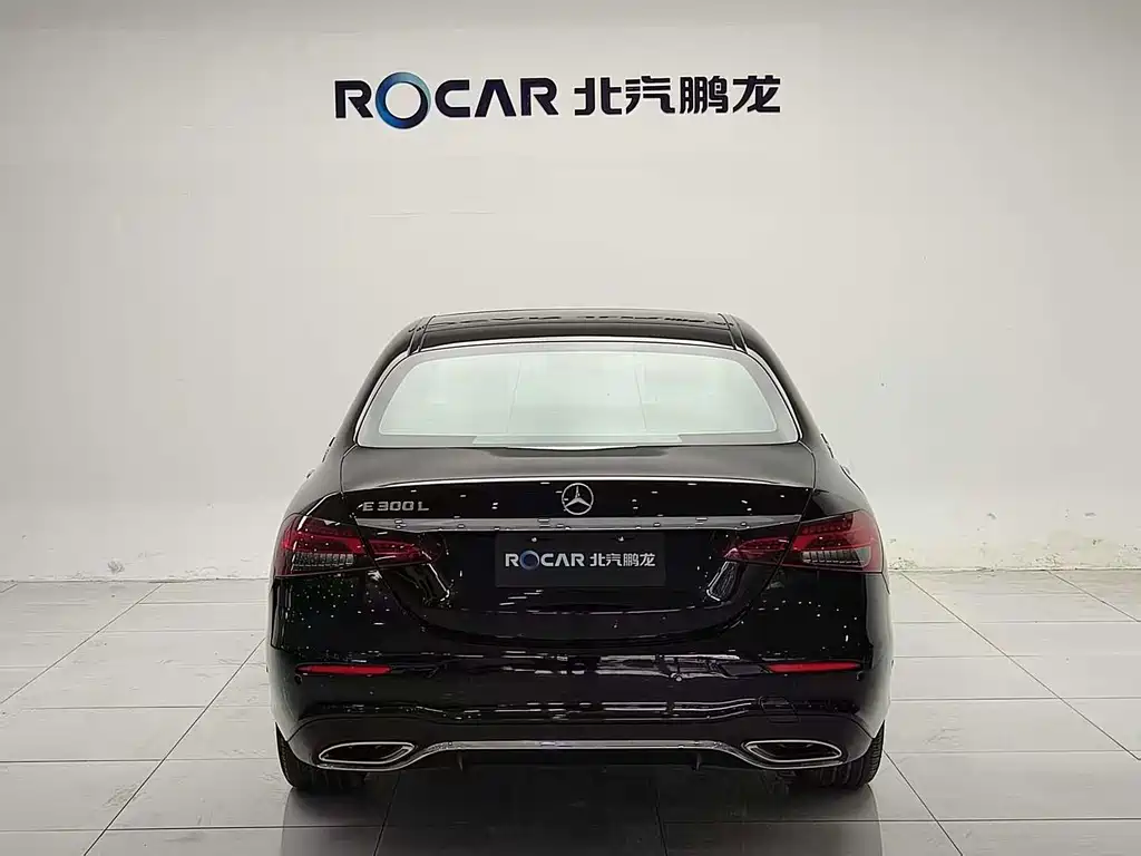 Mercedes-Benz E-Class 2023