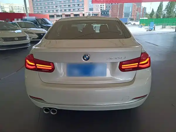 BMW 3 Series 2018