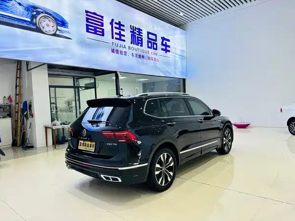 Volkswagen Tiguan L 2023
