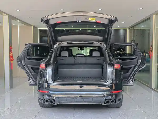 Porsche Cayenne 2019