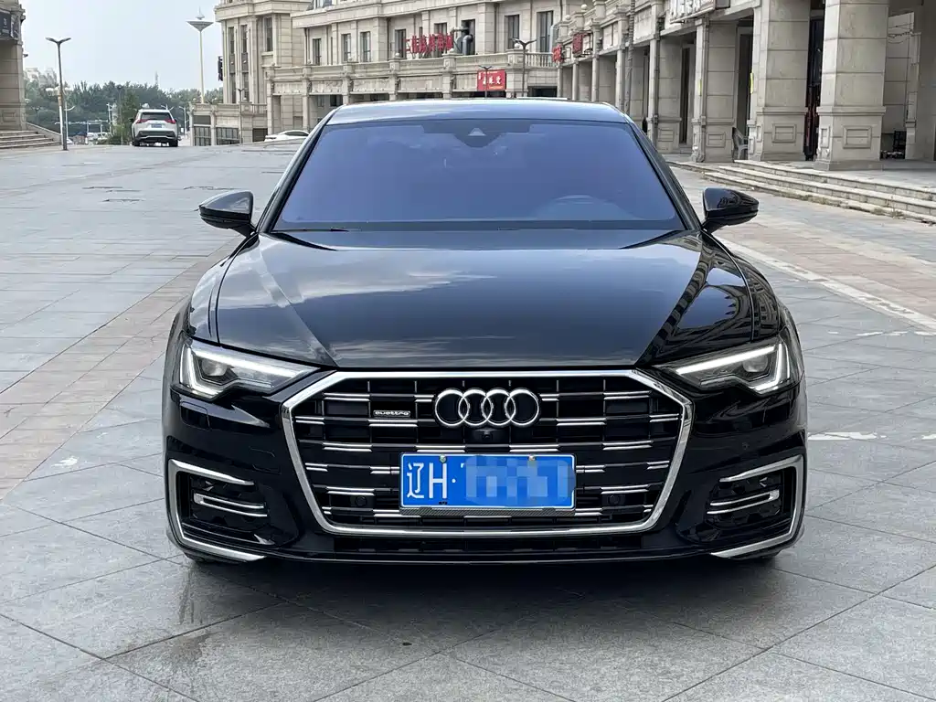 Audi A6L 2024 — фото 1