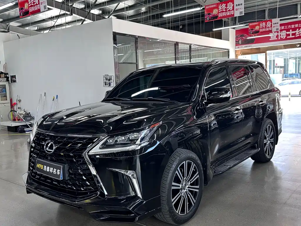 Lexus LX 2019