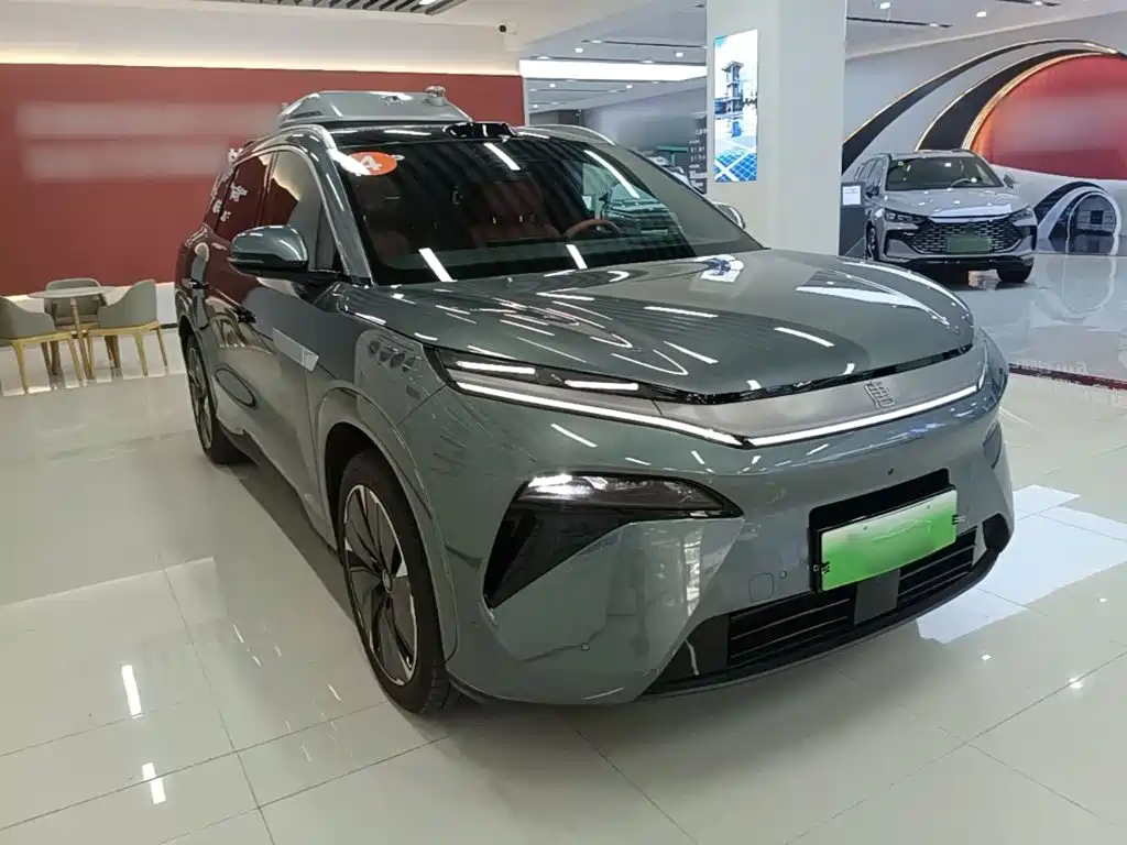 BYD Tang L 2025