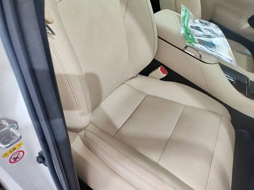 Toyota Alphard 2018 — фото 25