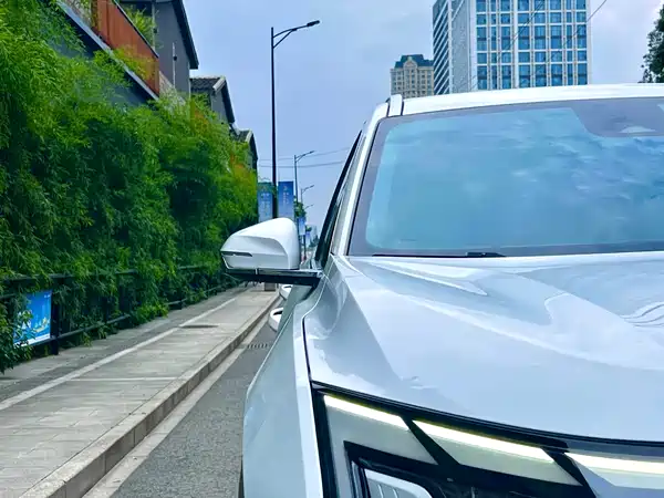 Geely Boyue L 2024