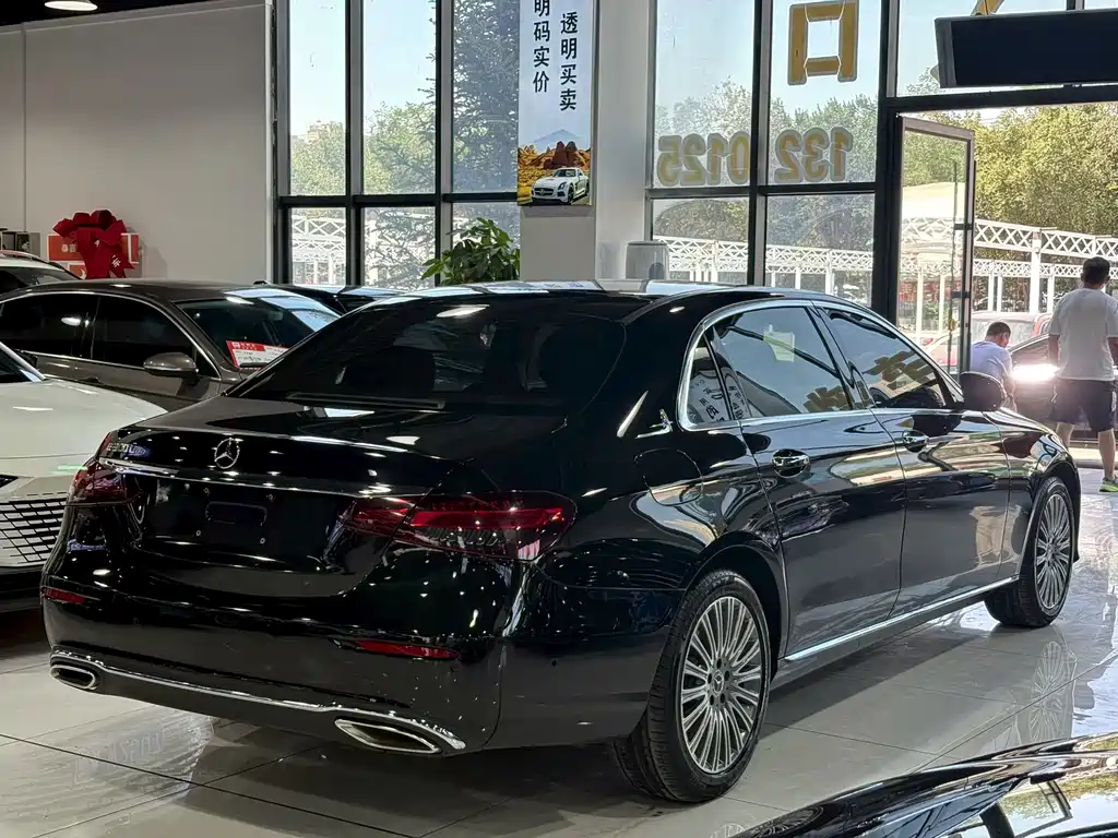 Mercedes-Benz E-Class 2020 — фото 7