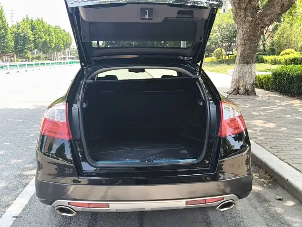 Honda Crosstour 2016 — фото 19