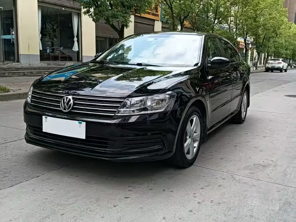 Volkswagen Lavida 2018 — фото 1