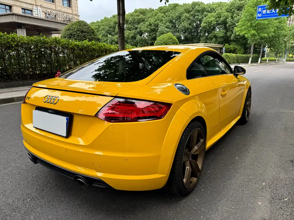 Audi TT 2017 — фото 13