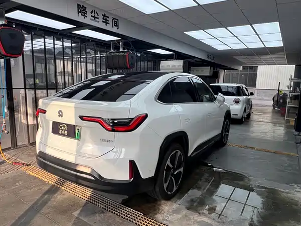 NIO EC6 2021