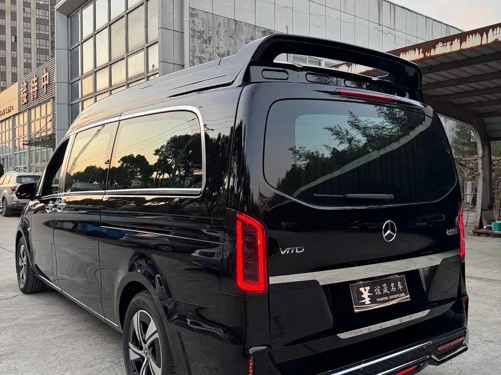 Mercedes-Benz Vito — фото 15
