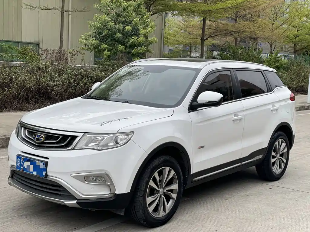 Geely Boyue 2018 — фото 1
