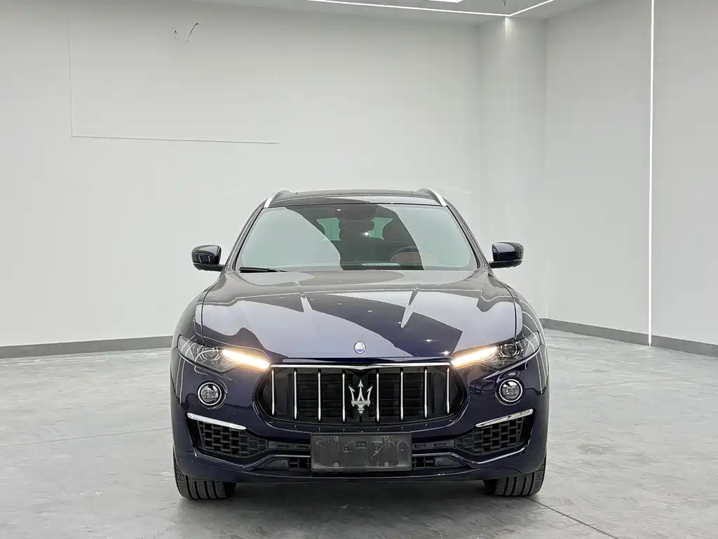 Maserati Levante 2020 — фото 4
