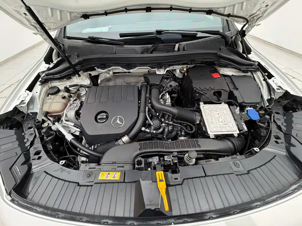 Mercedes-Benz GLA 2023 — фото 12