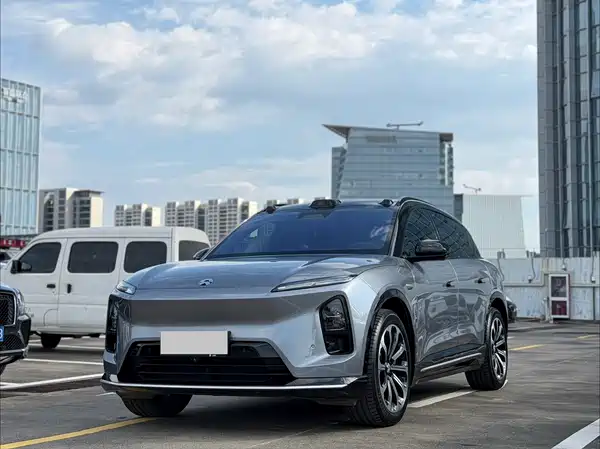 NIO ES6 2025