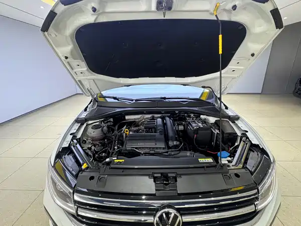 Volkswagen Bora 2023