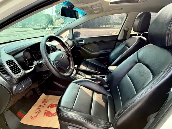 Kia K3 2014