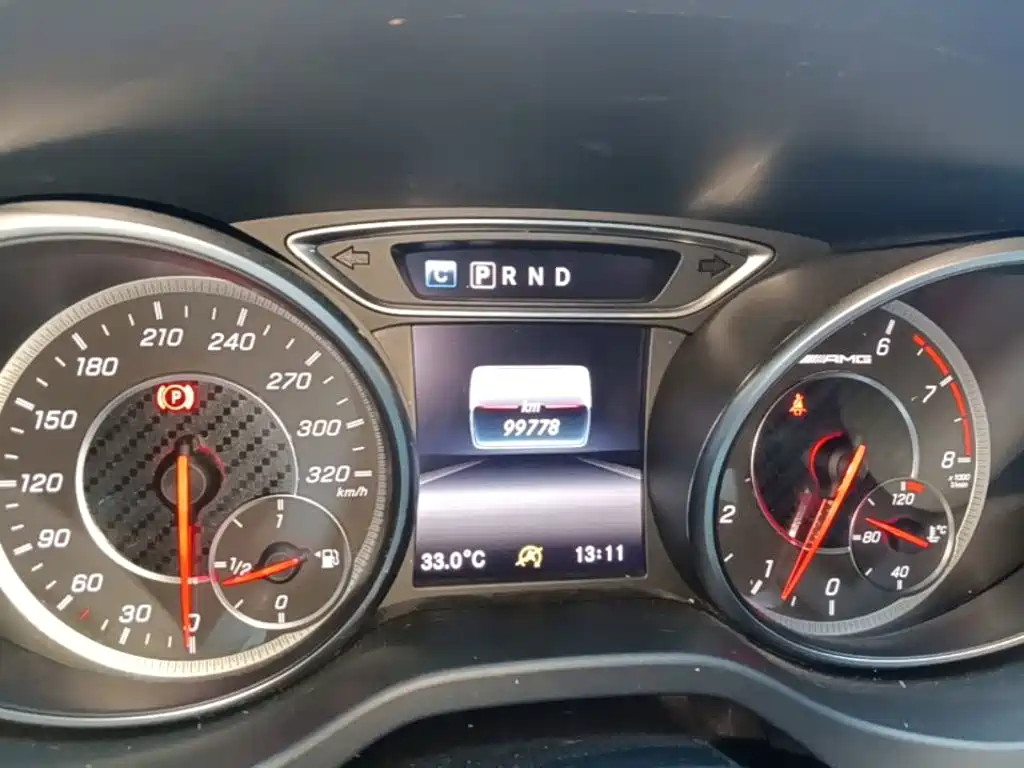 Mercedes-Benz CLA AMG 2018 — фото 12