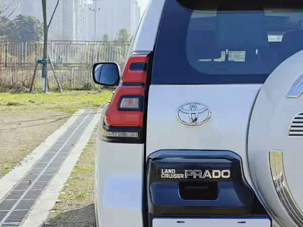 Toyota Prado 2018