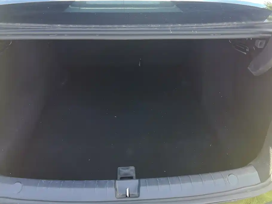 BYD Seal 05 DM-i 2025 — фото 4
