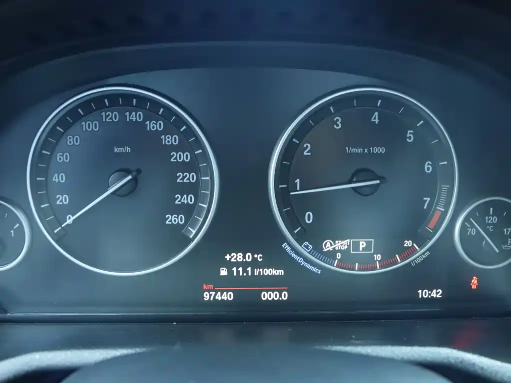 BMW X4 2015 — фото 19