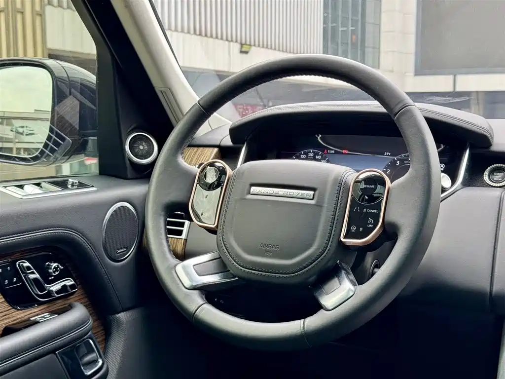 Land Rover Range Rover 2019 — фото 18