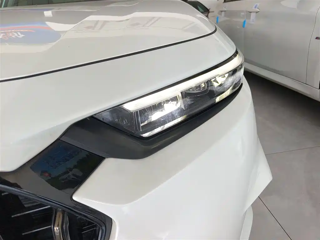 Honda Inspire 2025 — фото 24