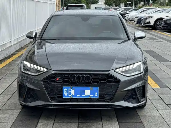Audi S4 2021
