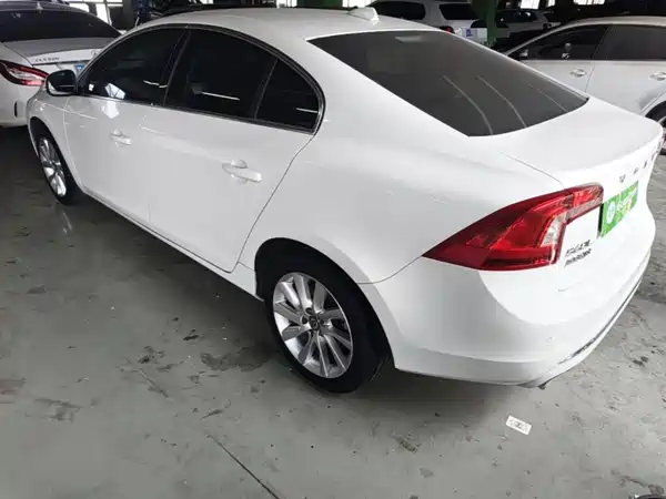 Volvo S60 2016