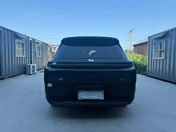 Li Auto L8 2024