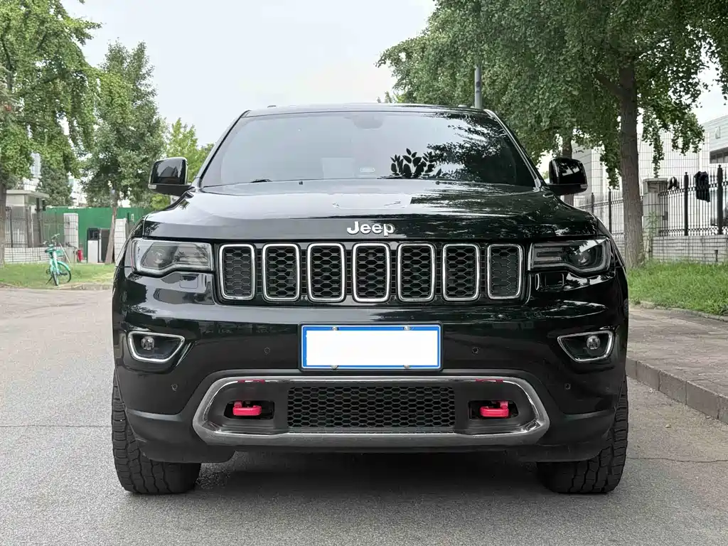 Jeep Grand Cherokee 2022 — фото 2