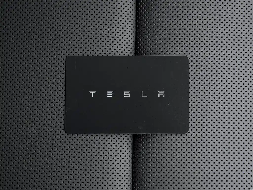 Tesla Model Y 2022 — фото 17