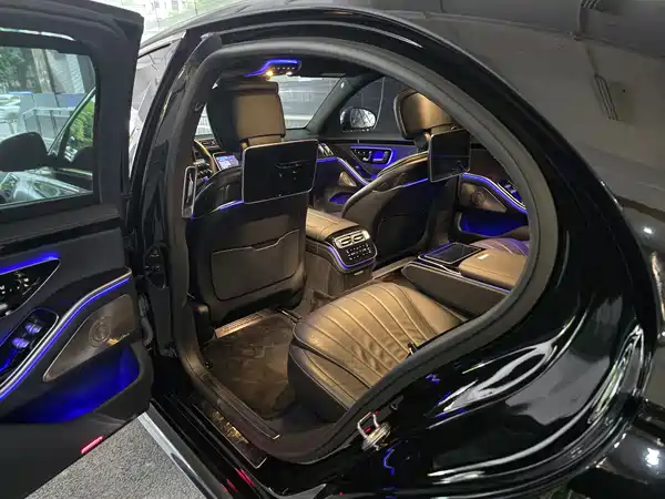 Mercedes-Benz S-Class 2021