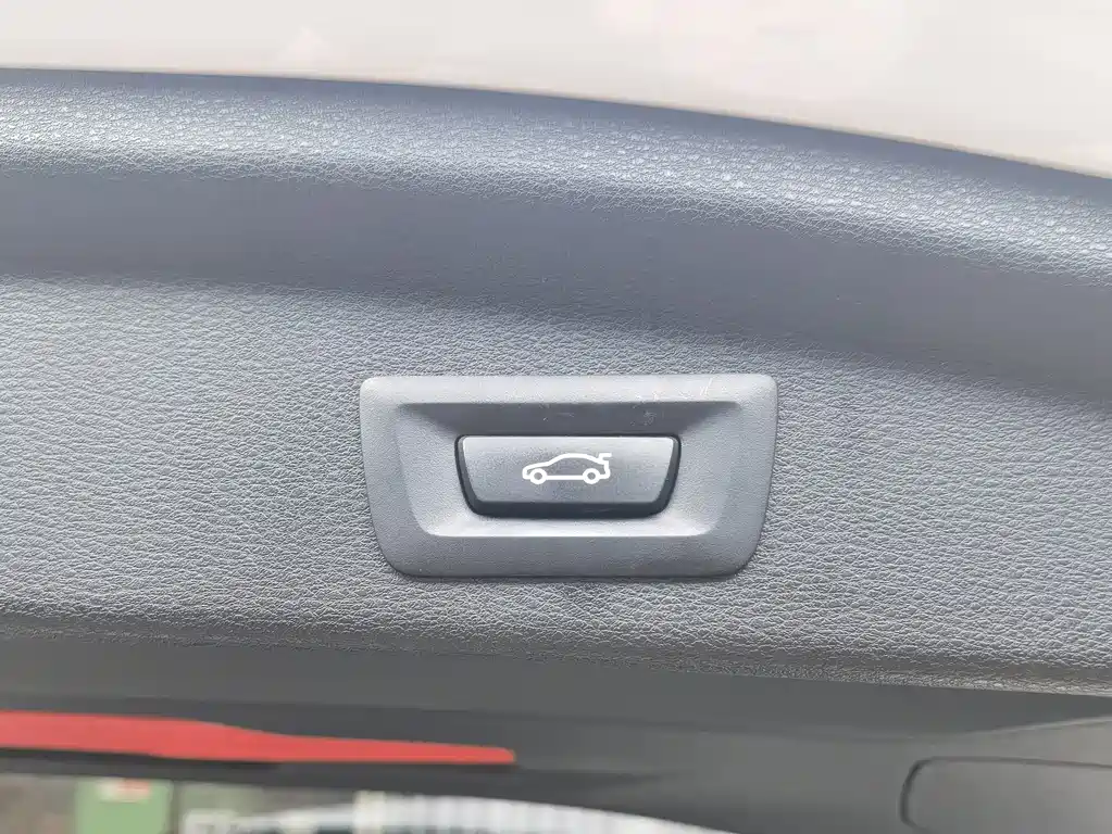 BMW X2 2022 — фото 16