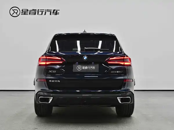 BMW X5 2023