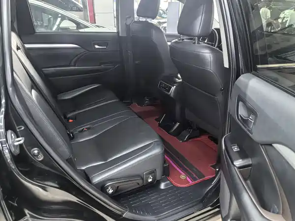 Toyota Highlander 2020