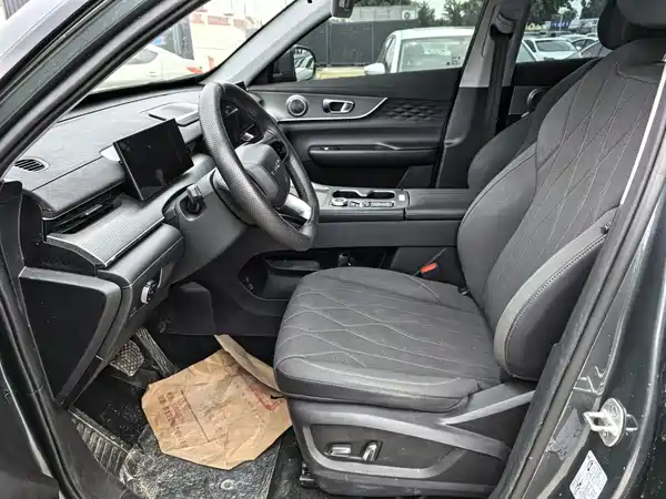 Chery Tiggo 8 PLUS 2025