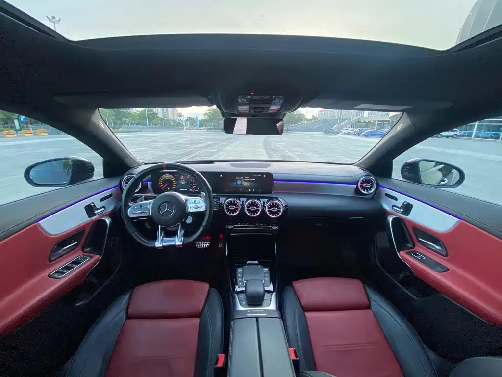 Mercedes-Benz Mercedes CLA AMG 2020 — фото 9