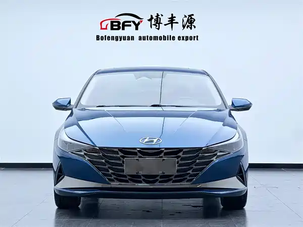 Hyundai Elantra 2023