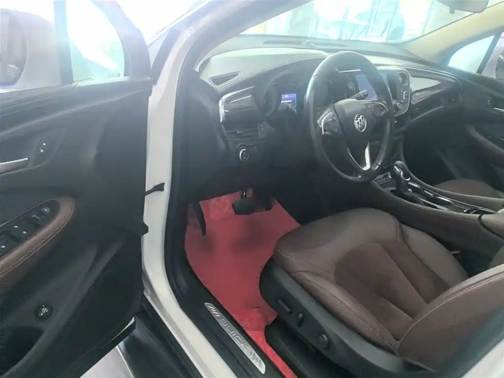 Buick Envision Plus 2017 — фото 16