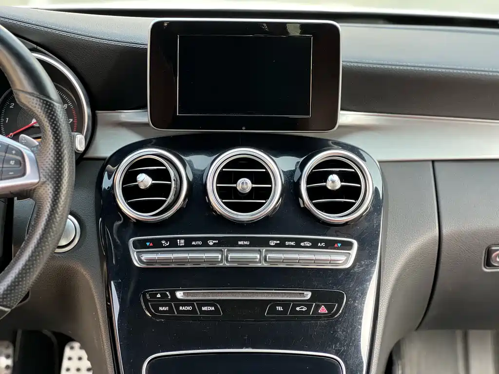 Mercedes-Benz C-Class 2017 — фото 16
