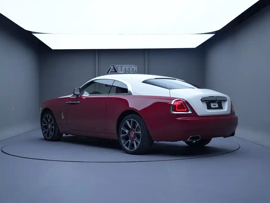 Rolls-Royce Wraith 2017 — фото 7