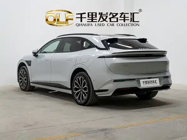 Zeekr 007GT 2025