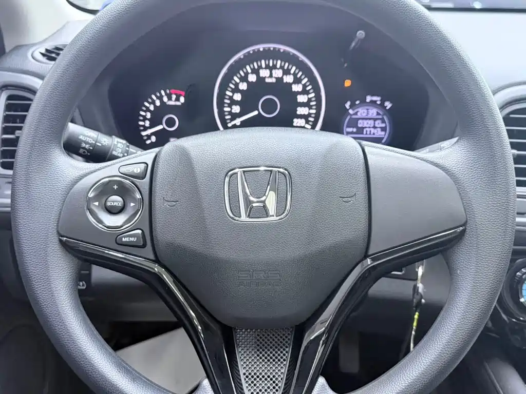 Honda Vezel 2022 — фото 13