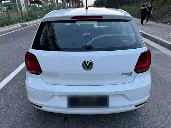 Volkswagen Polo 2016