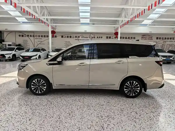 Wuling Jiachen 2022