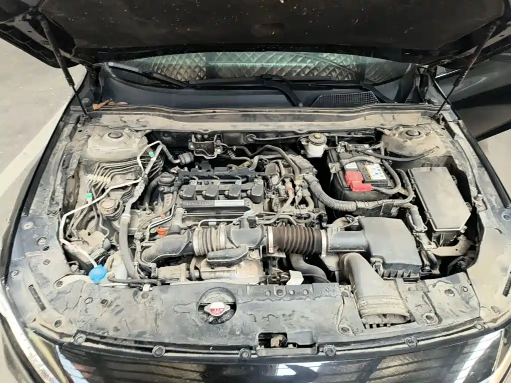 Honda Accord 2019 — фото 16