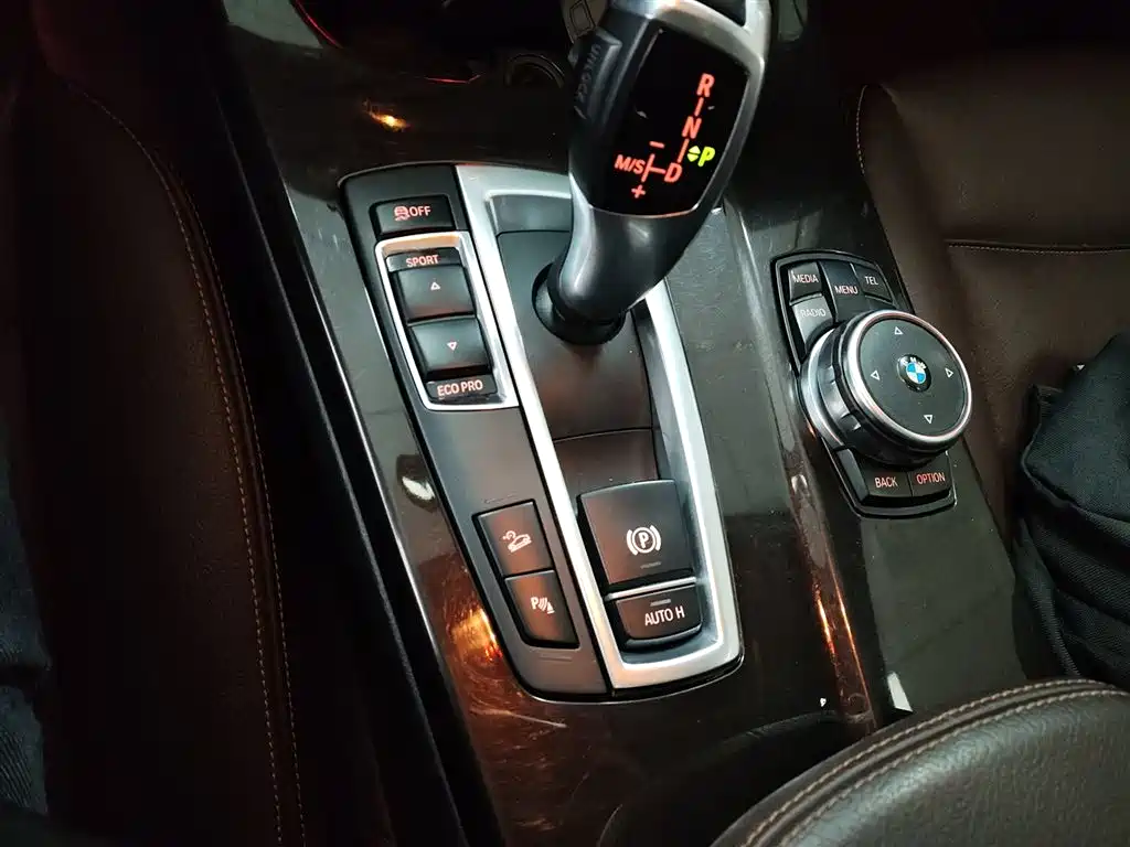 BMW X3 2016 — фото 10